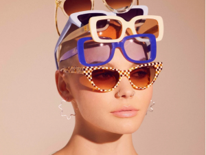 جدیدترین مدل‌ها و ترندهای عینک آفتابی معرفی مدل‌های جدید، برندهای محبوب و سبک‌های روز.